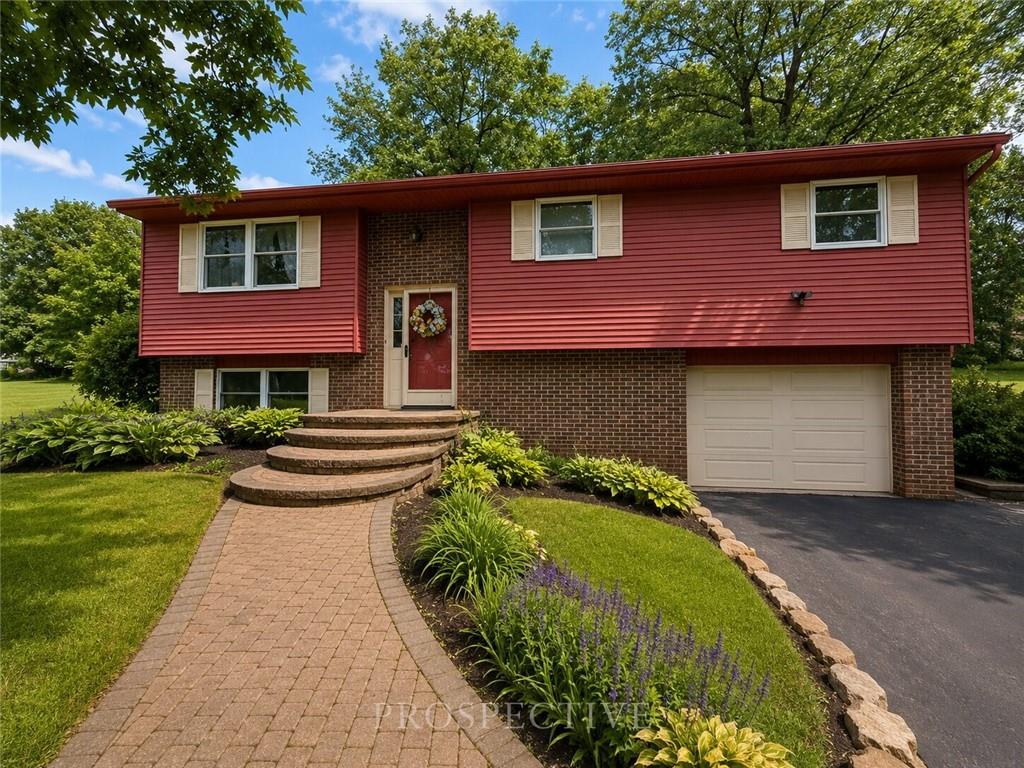 198 Myers Road Vandergrift, PA 15690 - Photo 2 of 50