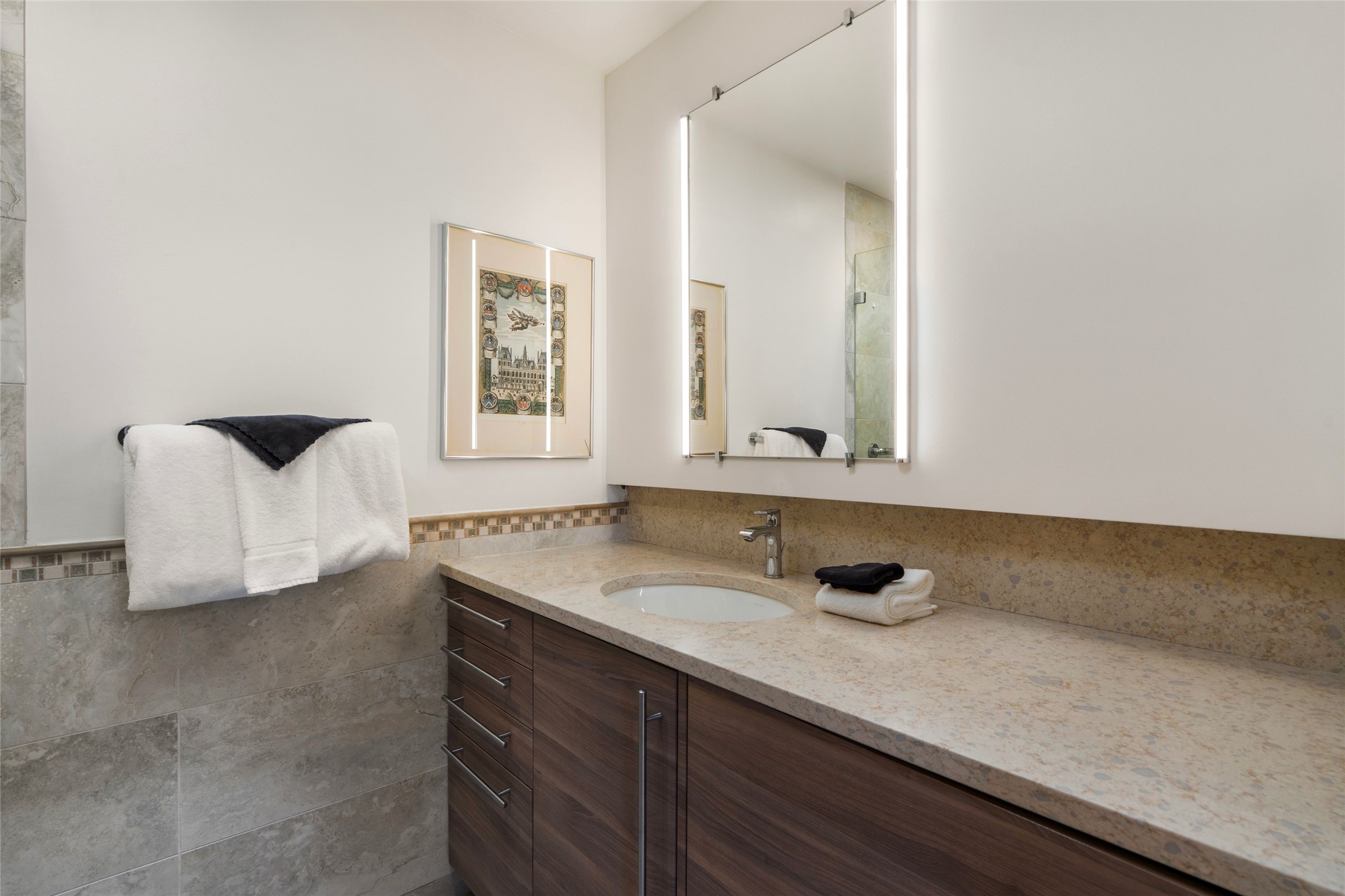 320 Artist Road, Unit 24 Santa Fe, NM 87501 - Photo 17 of 31 Upstairs Guest Bath With Clothes Washer under counter