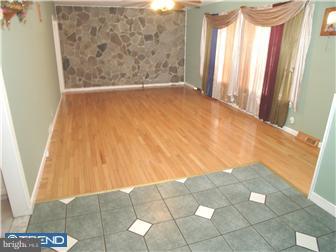 209 West County Line Road Hatboro, PA 19040 - Photo 2 of 12 Living Room