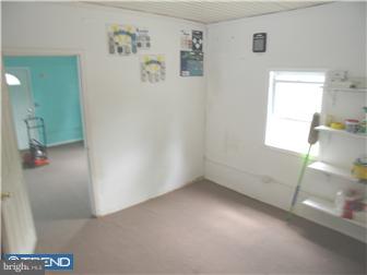 209 West County Line Road Hatboro, PA 19040 - Photo 11 of 12 Office / Study