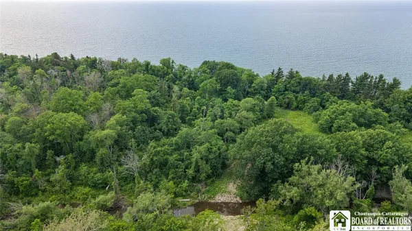 $374,900 | 5 Route Sheridan Ny 14136, Dunkirk, NY 14048