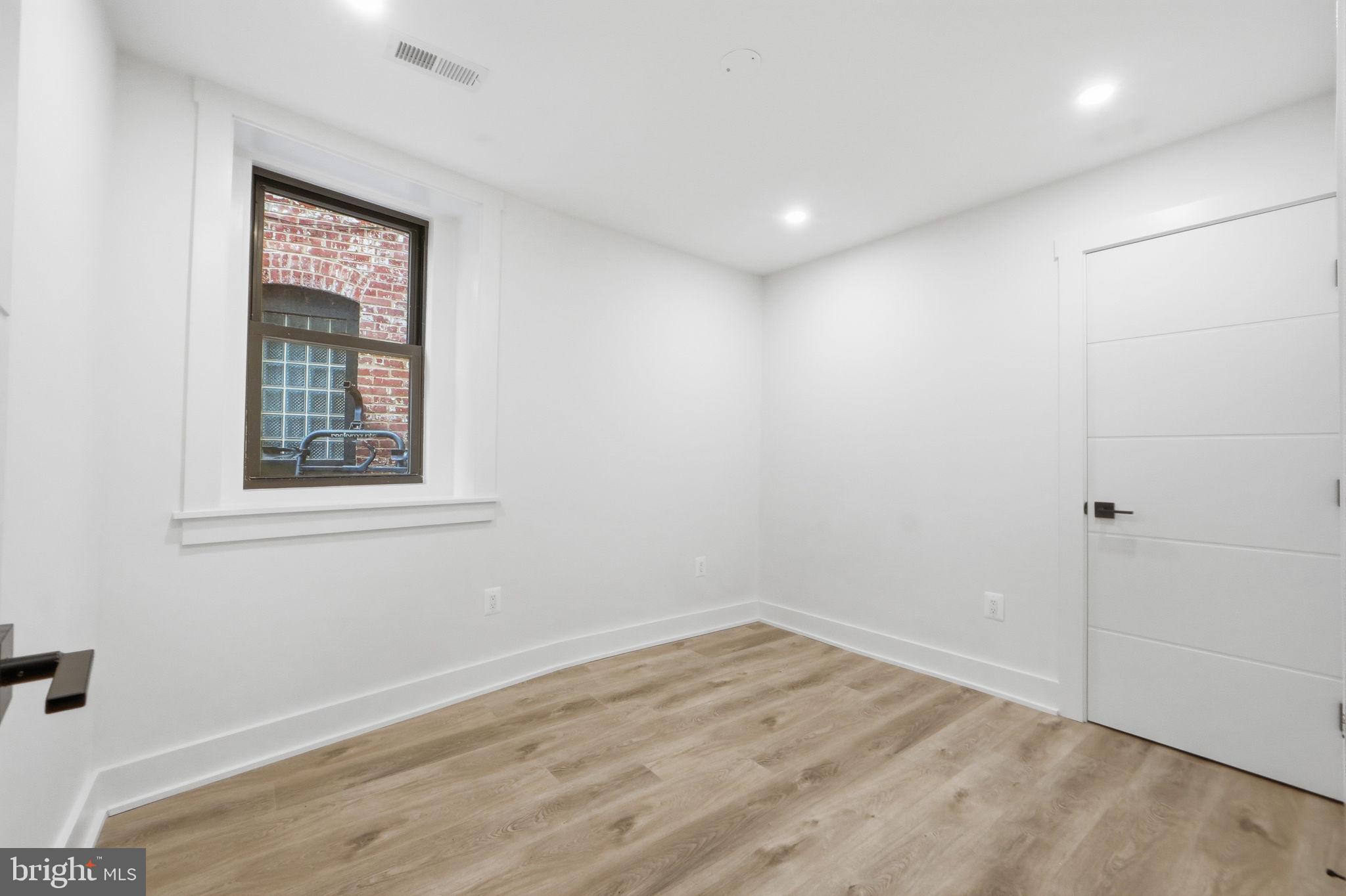 1933 Calvert Street Northwest Washington, DC 20009 - Photo 66 of 72