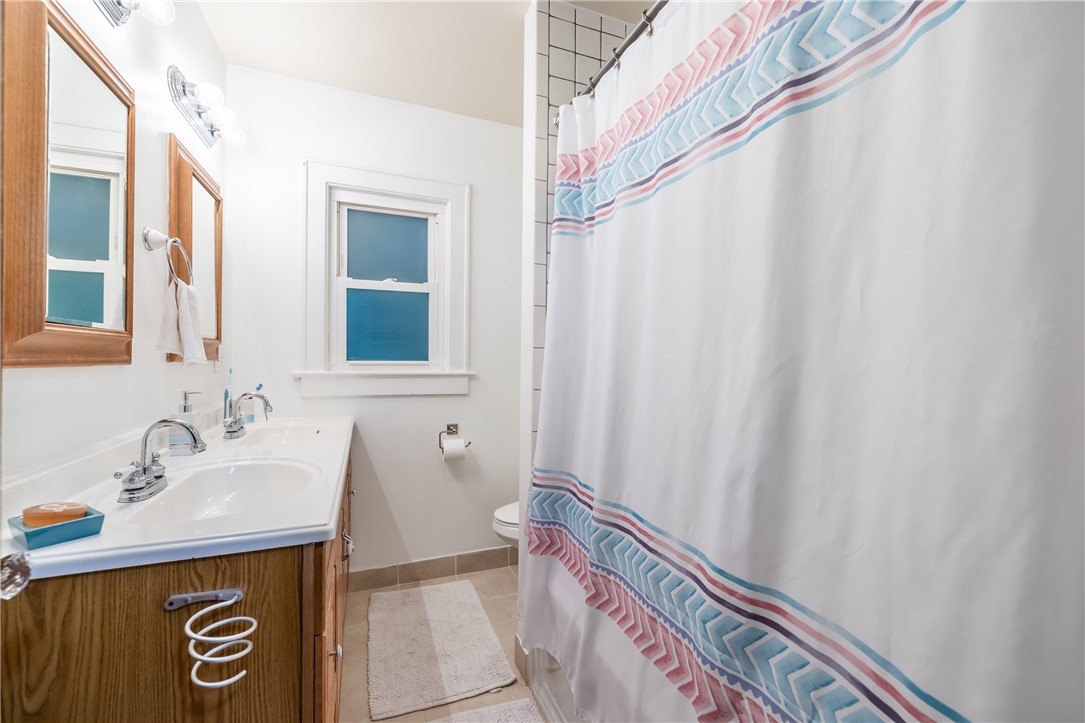 99 Lyndale Drive Gates, NY 14624 - Photo 18 of 35