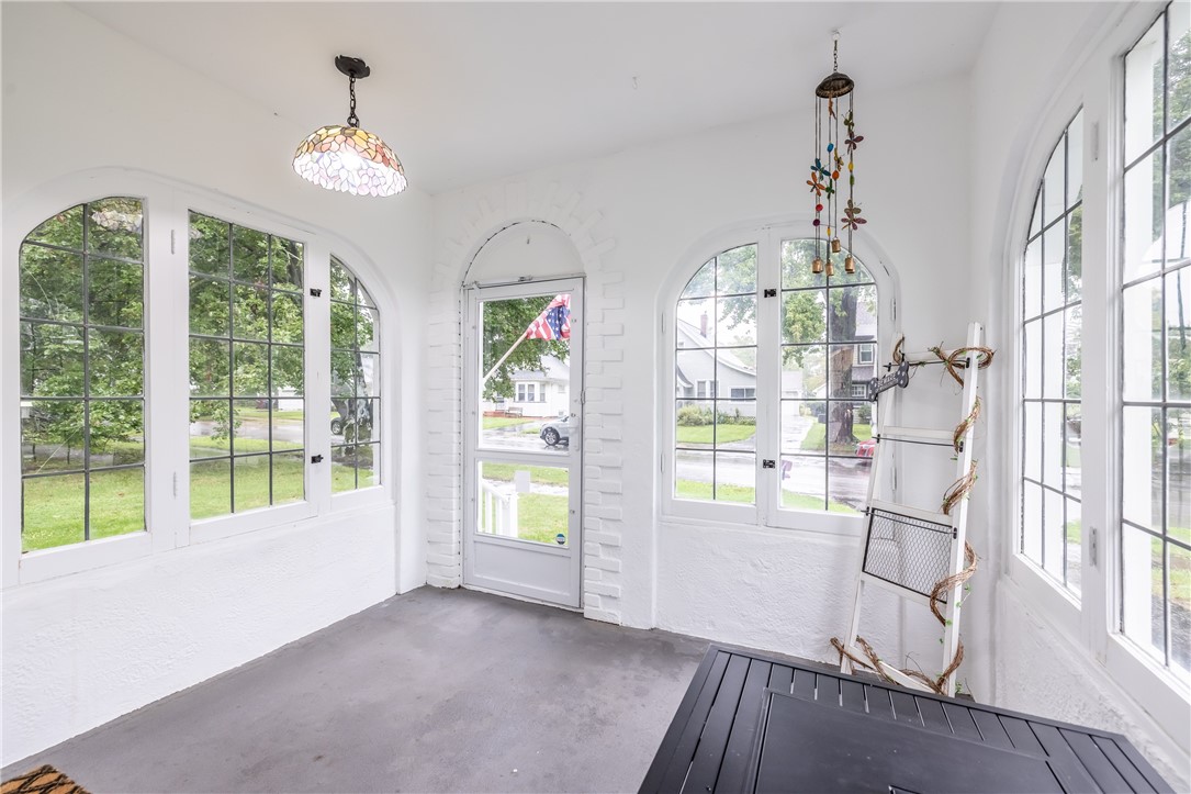 99 Lyndale Drive Gates, NY 14624 - Photo 2 of 35