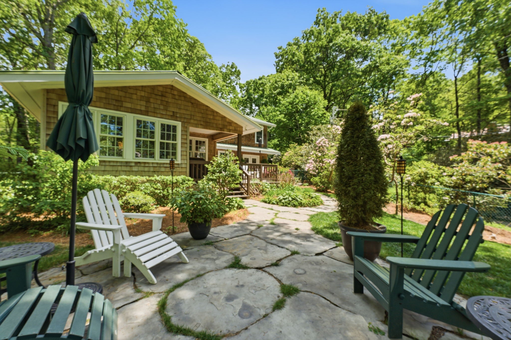 8 3 R Lane Highlands, NC 28741 - Photo 17 of 55 Gallery Image 17
