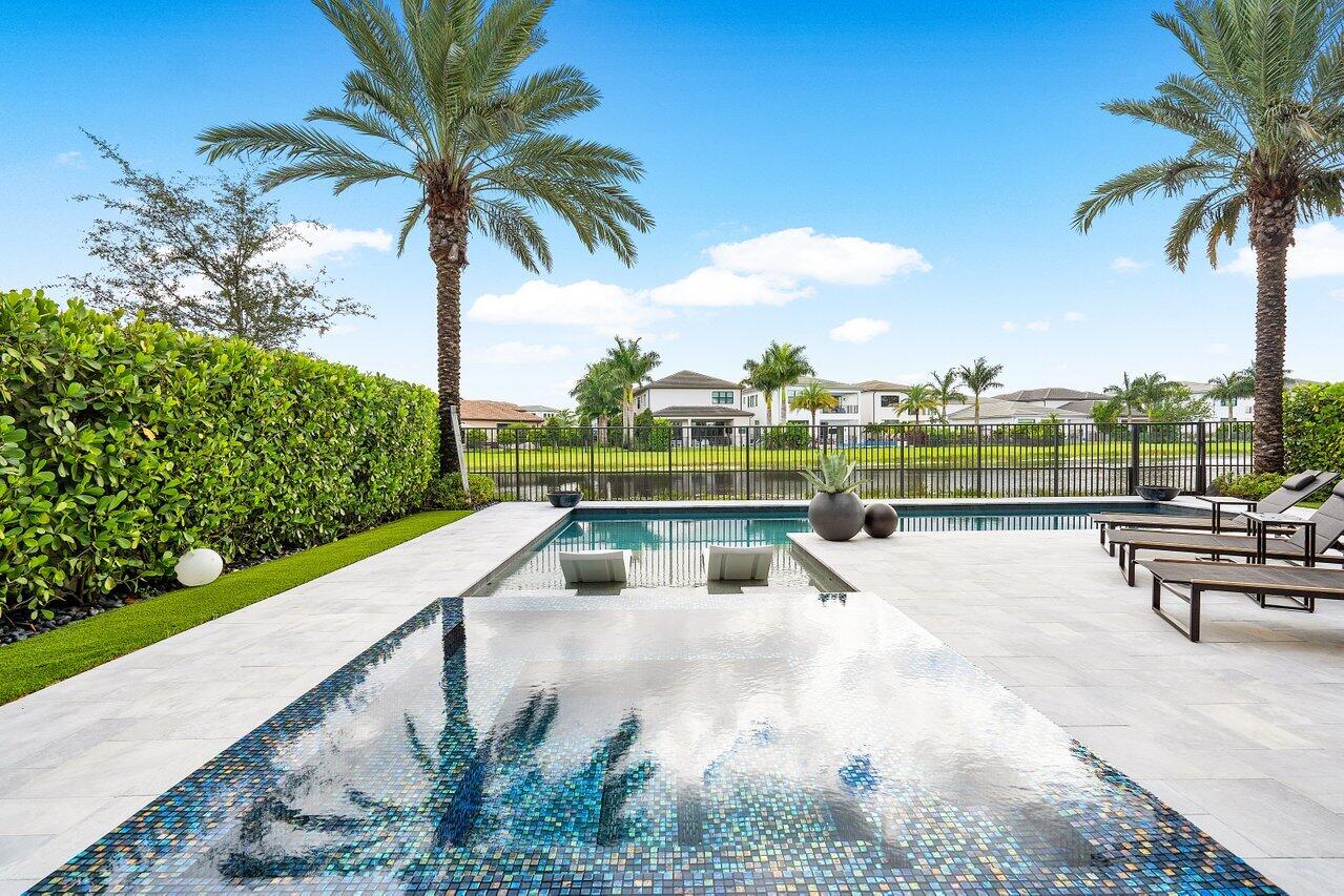 9054 Benedetta Place Boca Raton, FL 33496 - Photo 41 of 50 Pool & spa