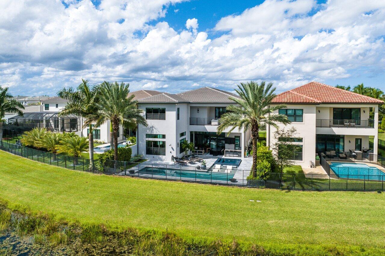 9054 Benedetta Place Boca Raton, FL 33496 - Photo 47 of 50 Exterior backyard