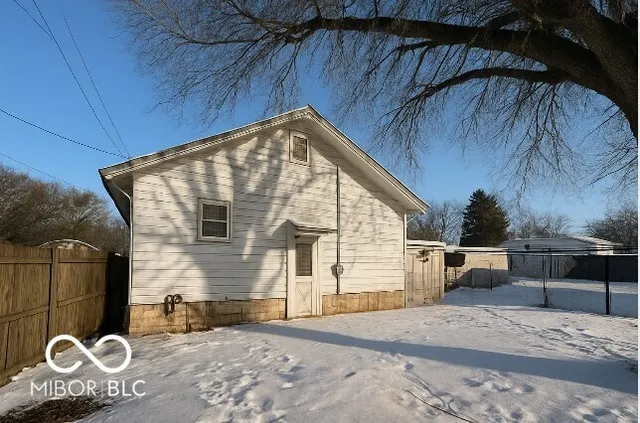 $49,500 | 318 North 14th Street, Terre Haute, IN 47807