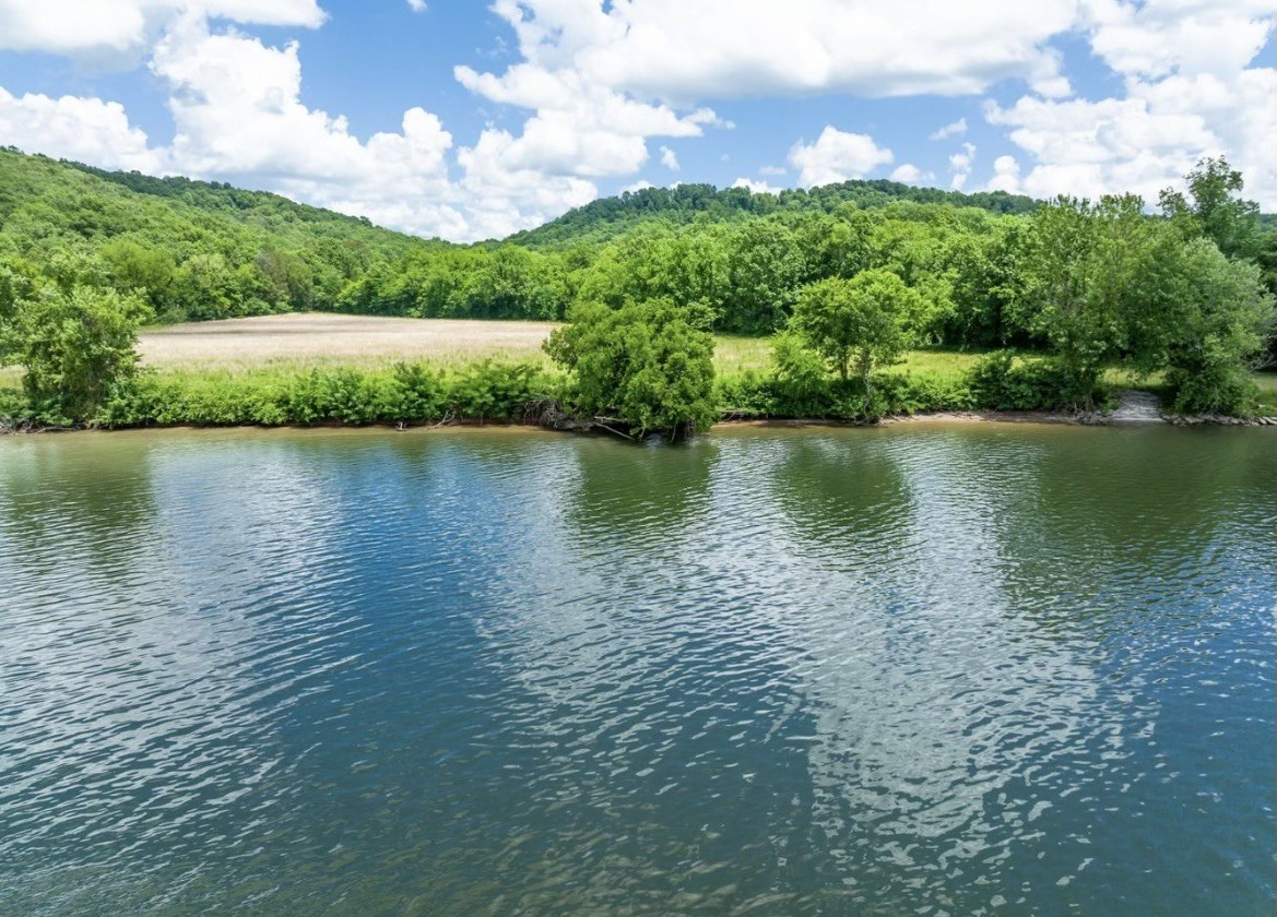 1 Kelly Landing Road Linden, TN 37096 - Photo 11 of 15