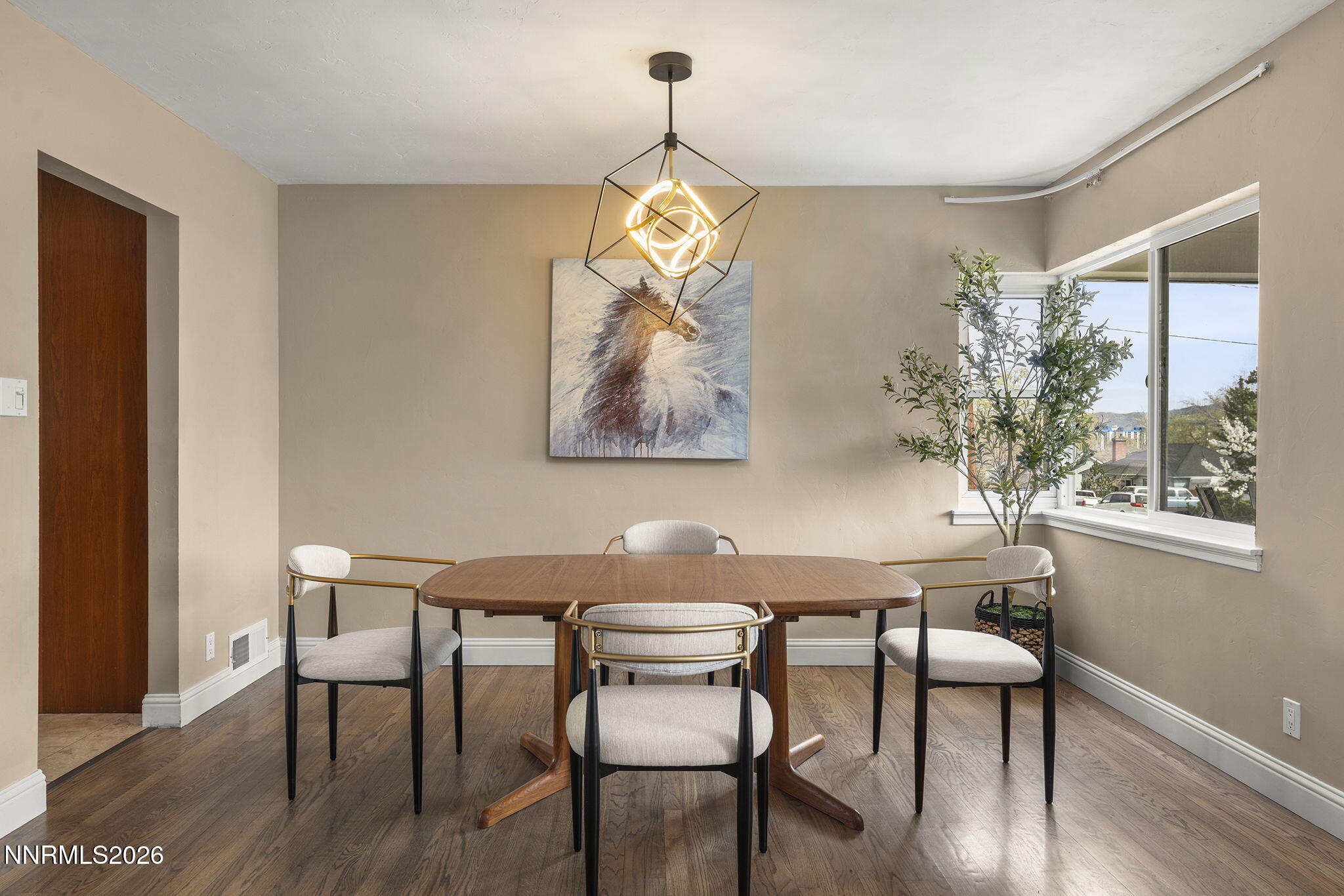 201 Sunnyside Drive Reno, NV 89503 - Photo 13 of 45 13-web-or-mls-_DSC9529