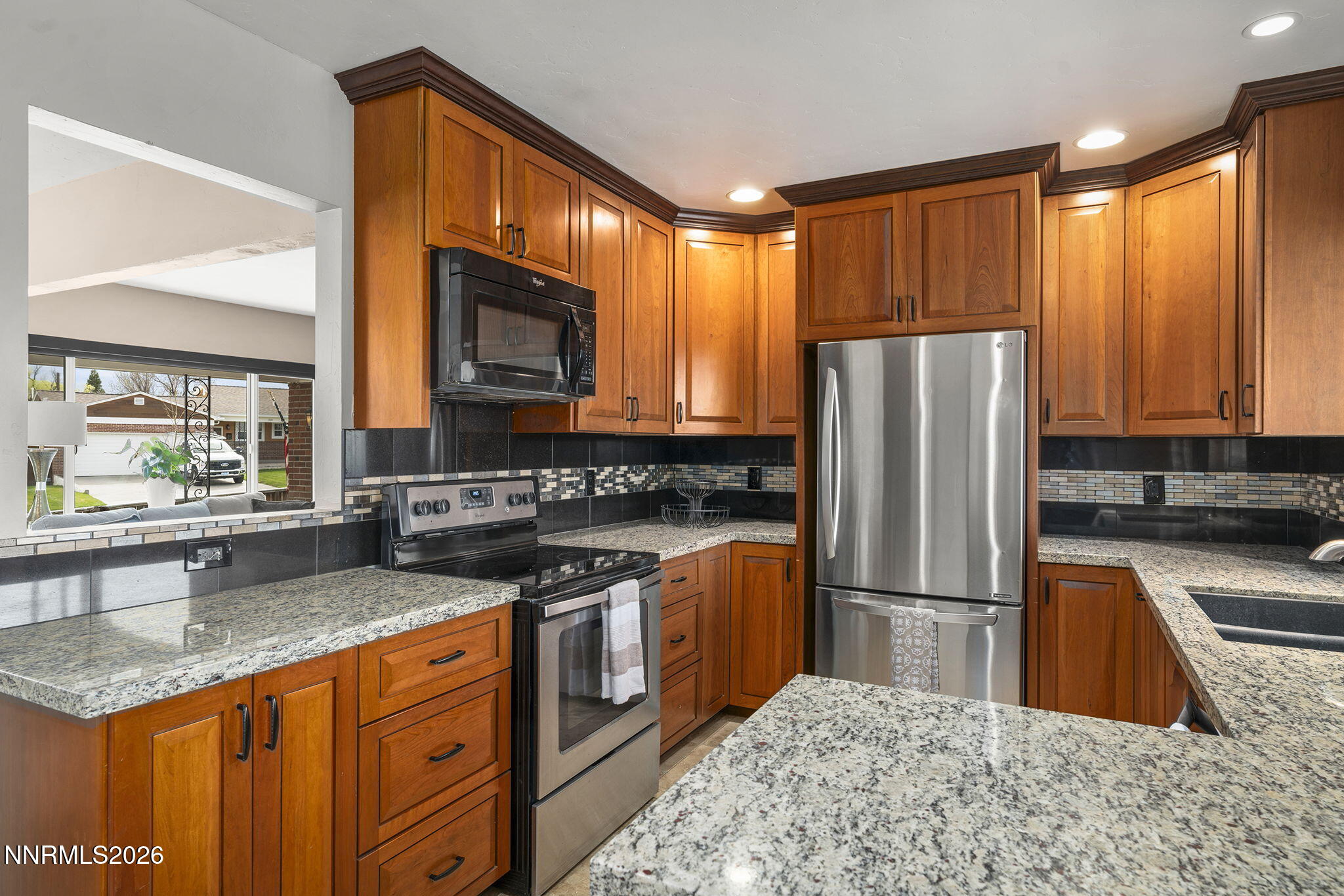 201 Sunnyside Drive Reno, NV 89503 - Photo 18 of 45 18-web-or-mls-_DSC9554