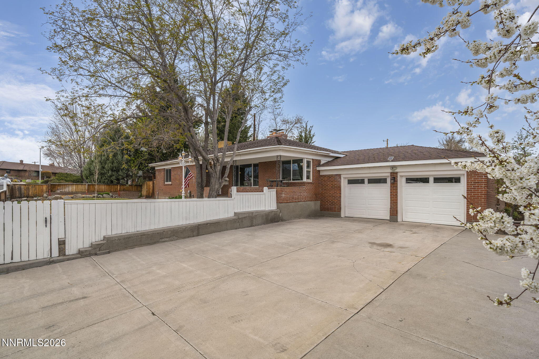 201 Sunnyside Drive Reno, NV 89503 - Photo 3 of 45 3-web-or-mls-_DSC9672