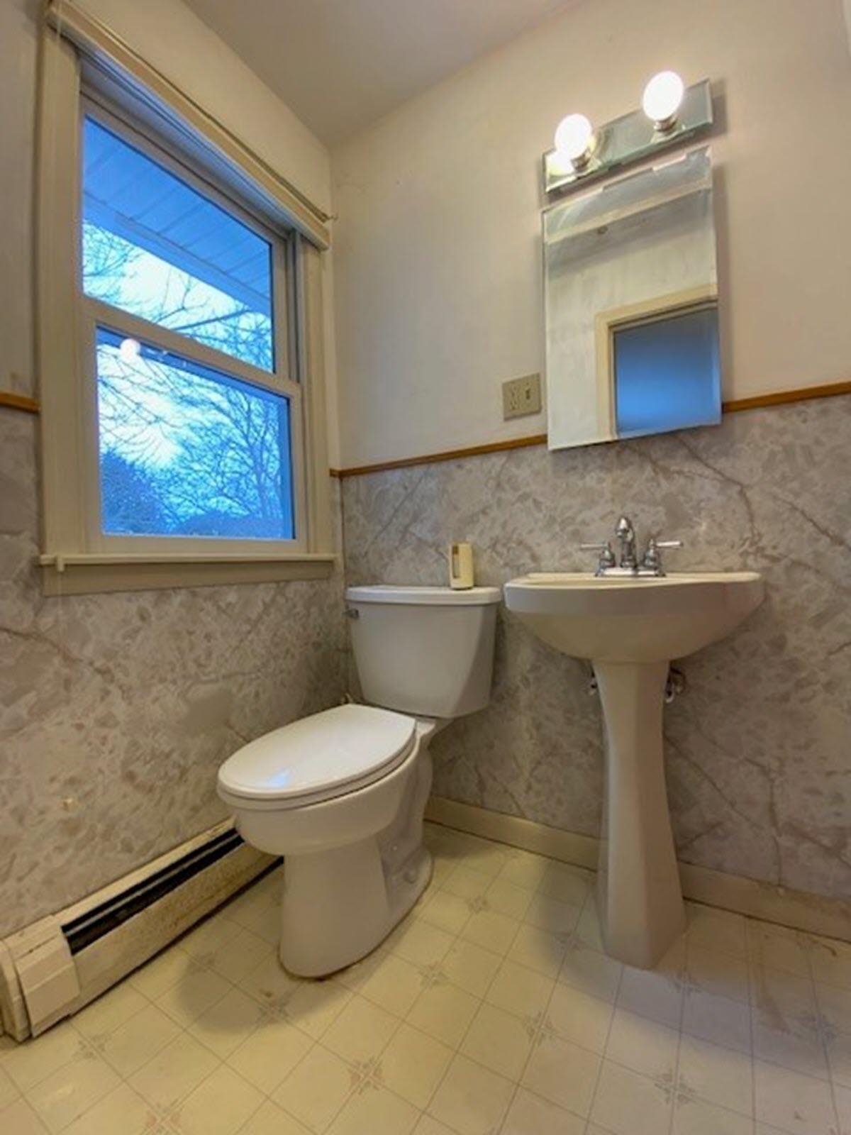 27 Ridgewood Drive Burlington, VT 05408 - Photo 21 of 40 Gallery Image 21