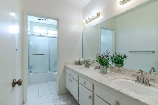 $1,098,000 | 23200 Justice Street, West Hills, CA 91304