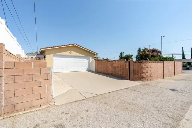 $1,098,000 | 23200 Justice Street, West Hills, CA 91304