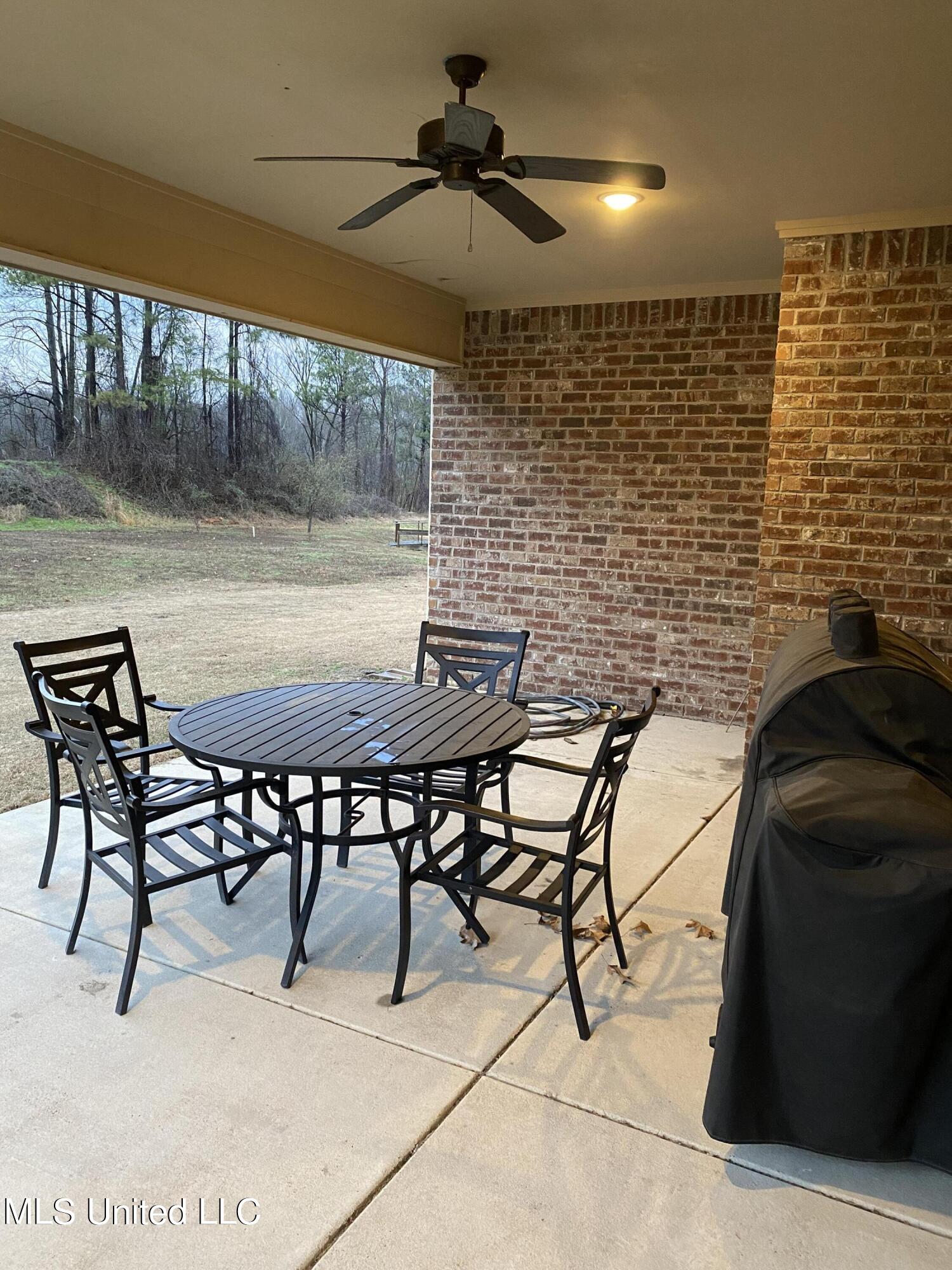 2297 Tulane Road Nesbit, MS 38651 - Photo 18 of 20 IMG-1952