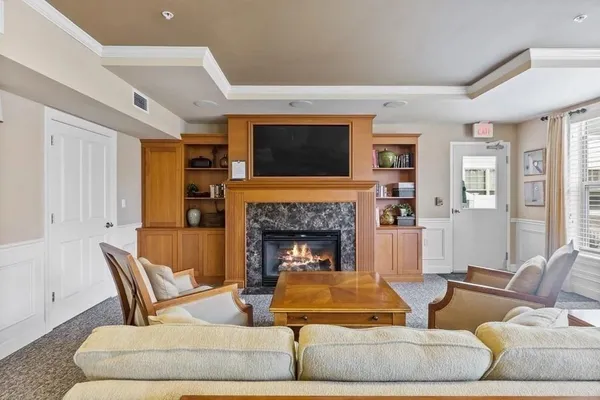 $2,700 | 11 Lake Street, Unit 125, Wakefield, MA 01880