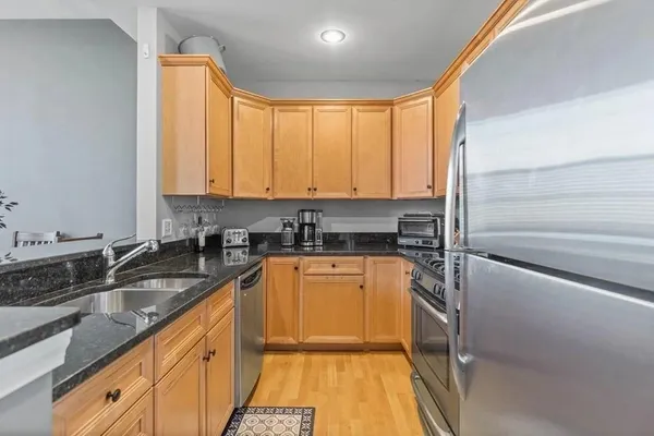 $2,700 | 11 Lake Street, Unit 125, Wakefield, MA 01880