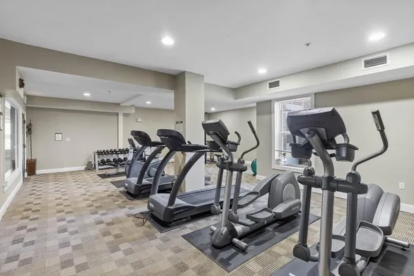 $2,700 | 11 Lake Street, Unit 125, Wakefield, MA 01880