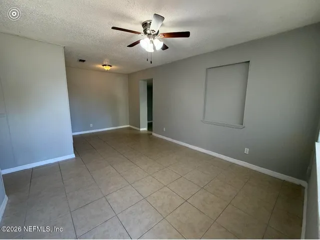 $1,295 | 4968 Princely Avenue, Jacksonville, FL 32208