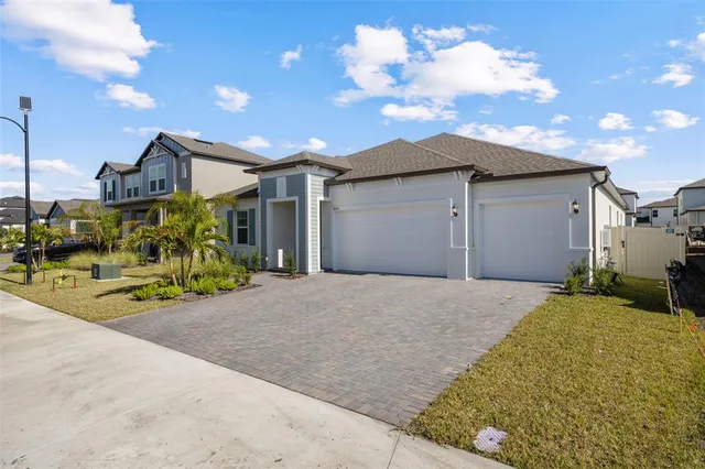 $3,700 | 6834 115th Street East, Palmetto, FL 34221