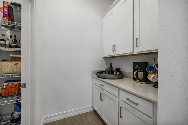 $3,700 | 6834 115th Street East, Palmetto, FL 34221