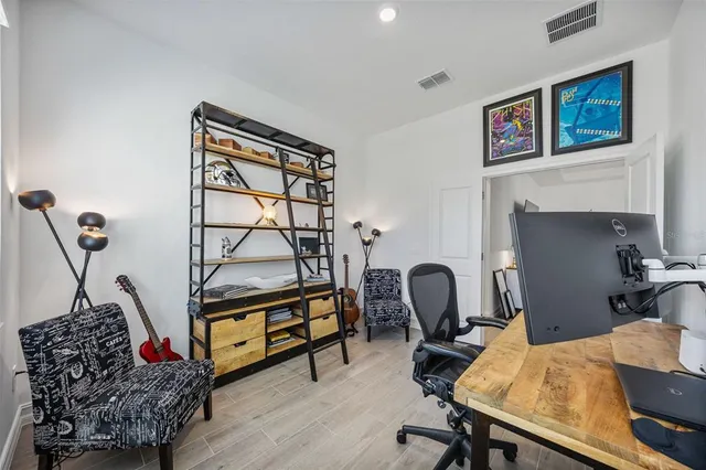 $3,700 | 6834 115th Street East, Palmetto, FL 34221