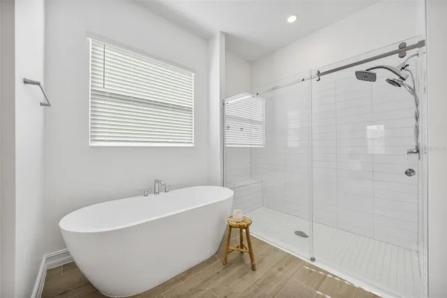 $3,700 | 6834 115th Street East, Palmetto, FL 34221