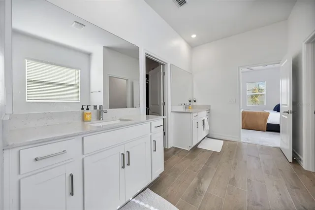 $3,700 | 6834 115th Street East, Palmetto, FL 34221