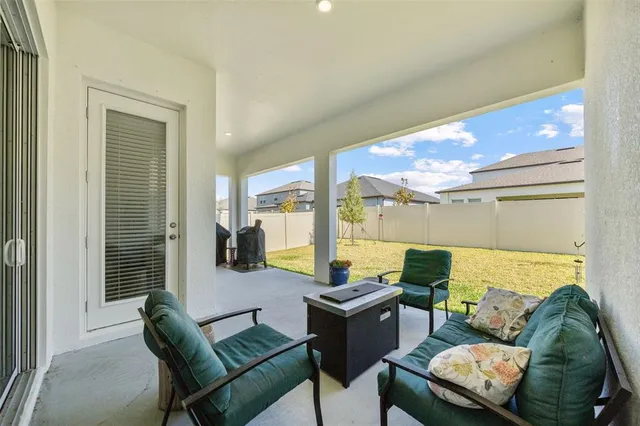 $3,700 | 6834 115th Street East, Palmetto, FL 34221