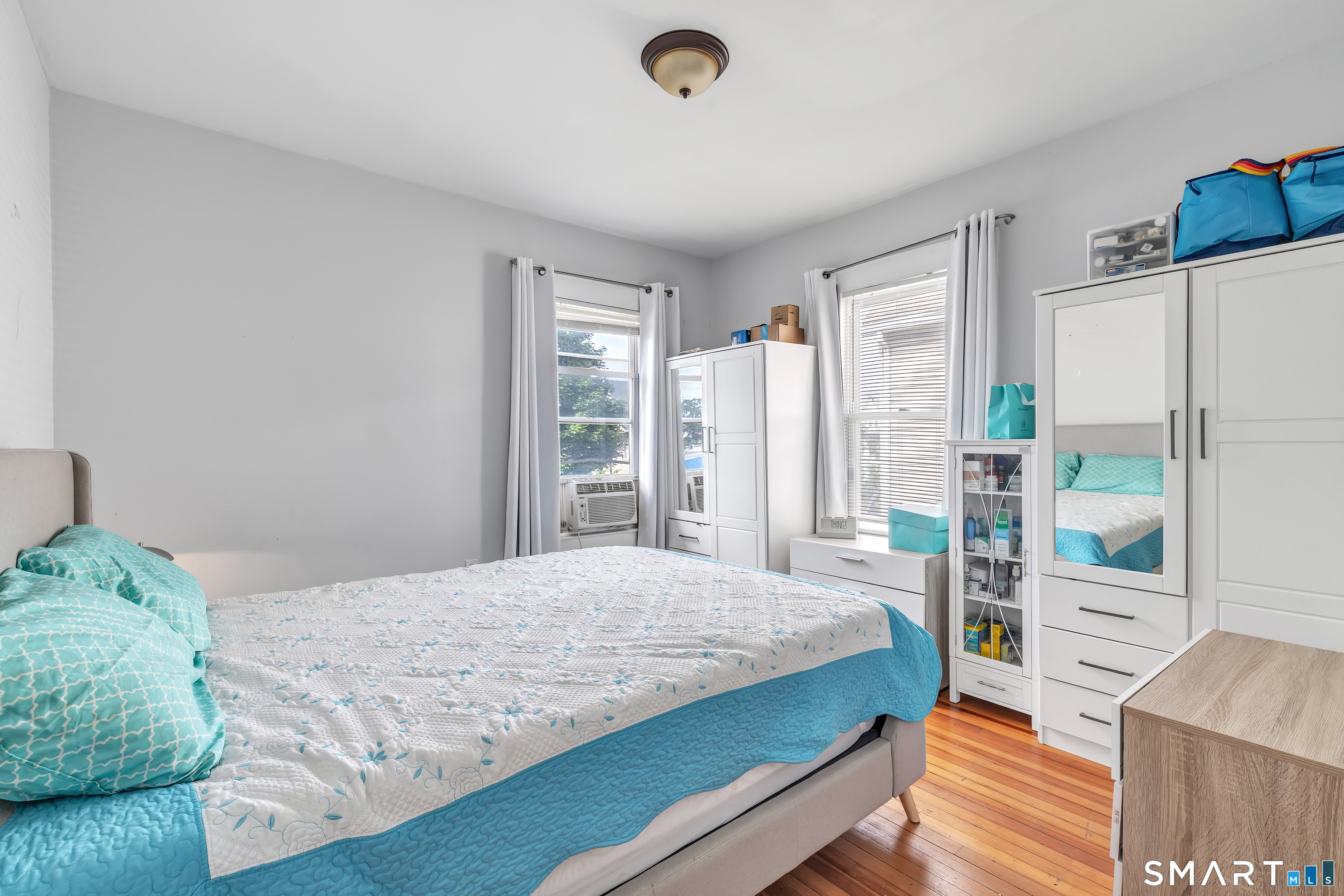 189 Wells Street Bridgeport, CT 06606 - Photo 18 of 40 2nd Floor - Offers 1389 sq ft -Bedroom offers Hardwood Floors