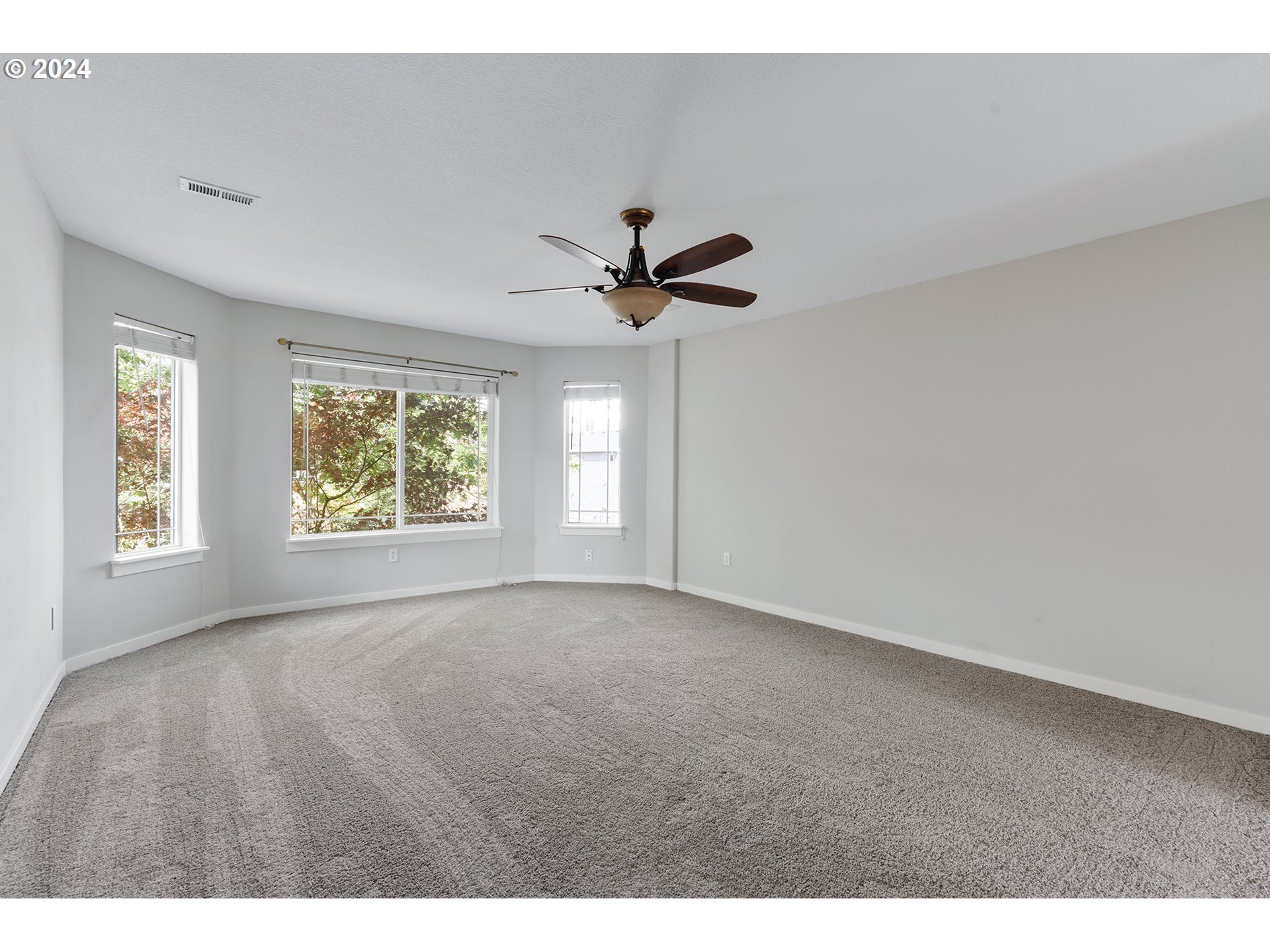 12250 Southwest Aspen Ridge Drive Portland, OR 97224 - Photo 32 of 45 Gallery Image 32