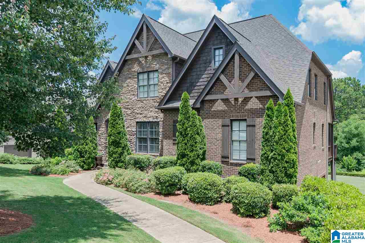 3912 Butler Springs Way Hoover, AL 35226 - Photo 2 of 50