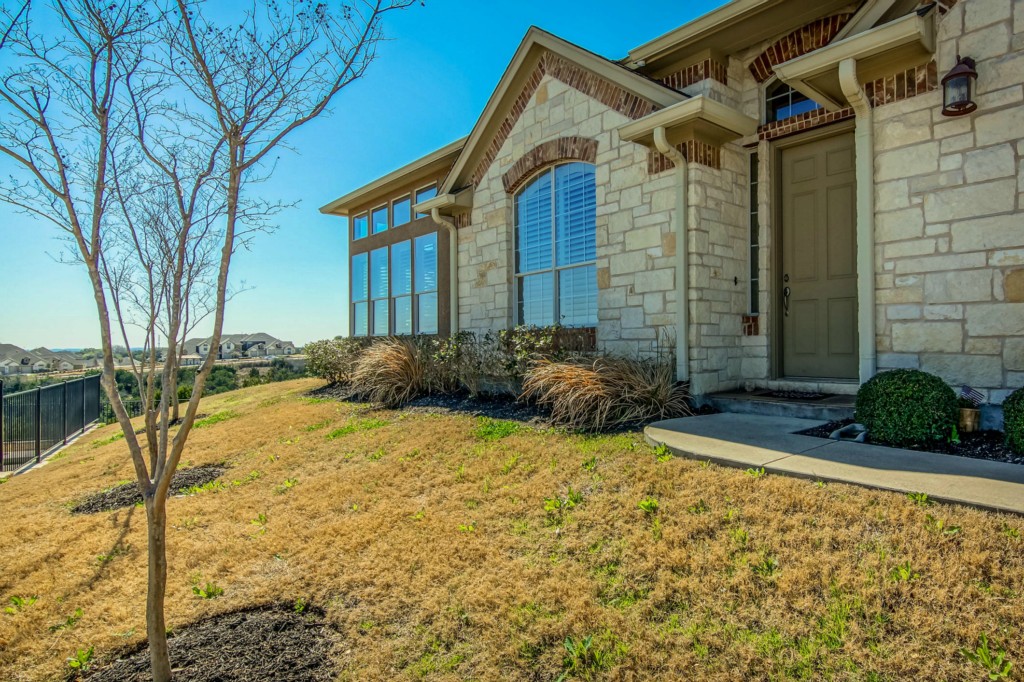 220 Aria Ridge, Unit 405 Austin, TX 78738 - Photo 1 of 1 Gallery Image 1