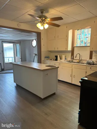 $1,850 | 239 North Stratton Street, Gettysburg, PA 17325