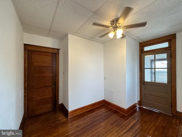 $1,850 | 239 North Stratton Street, Gettysburg, PA 17325