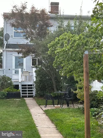 $1,850 | 239 North Stratton Street, Gettysburg, PA 17325