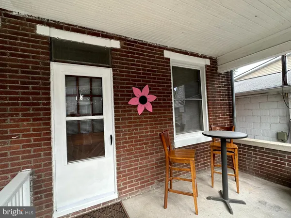 $1,850 | 239 North Stratton Street, Gettysburg, PA 17325