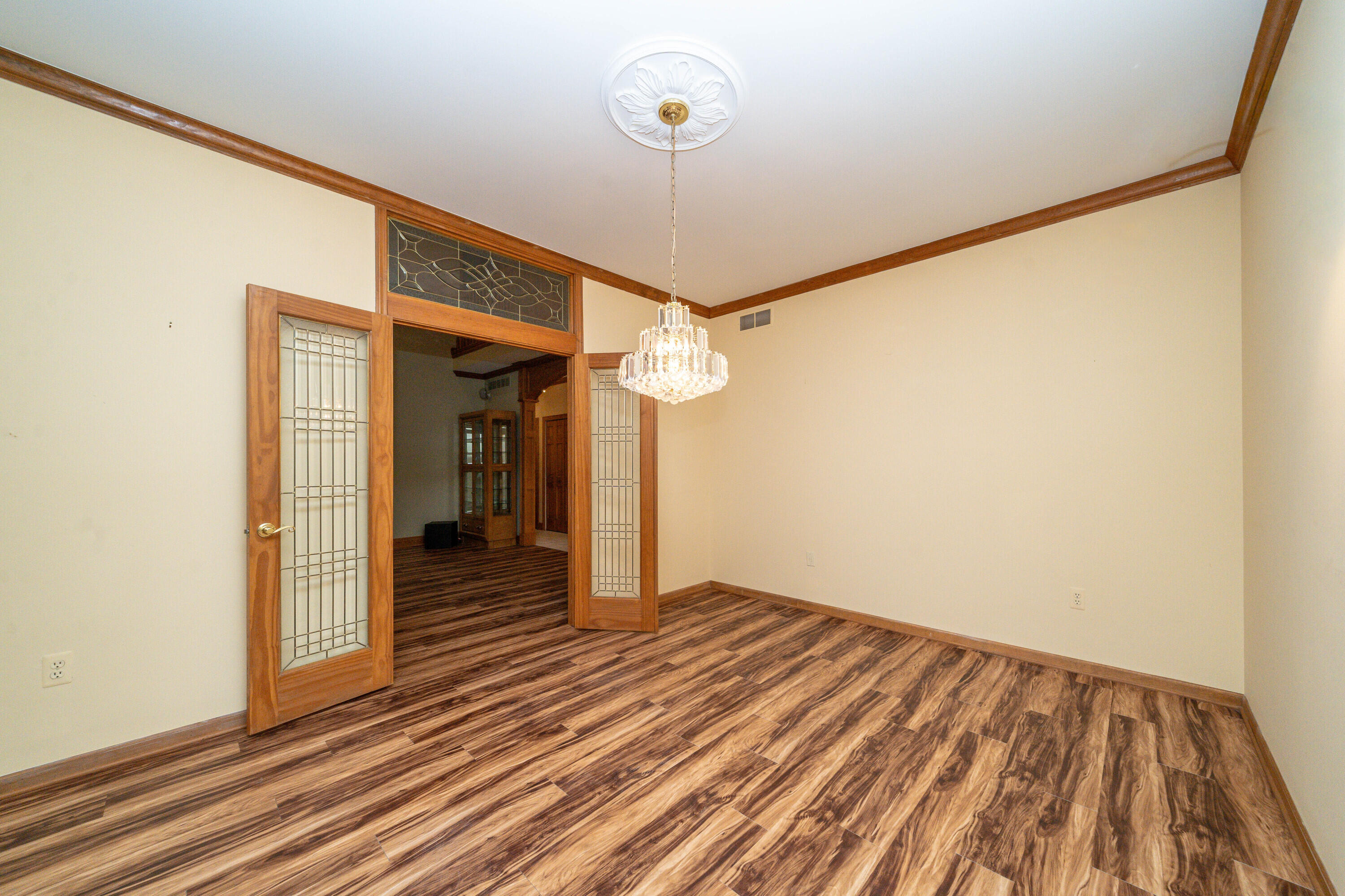 34554 Quaker Valley Road Farmington Hills, MI 48331 - Photo 7 of 56 021_59