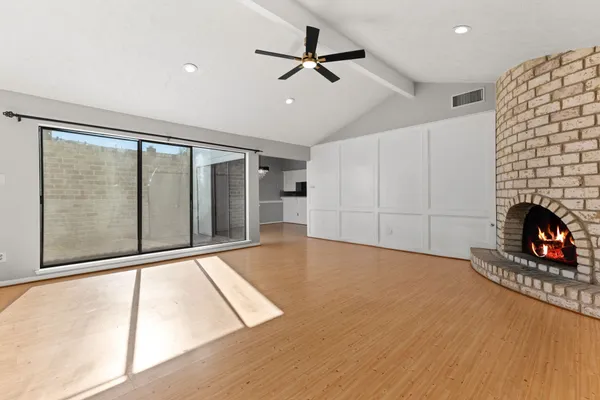 $222,000 | 36 Pinehurst Lane, Missouri City, TX 77459