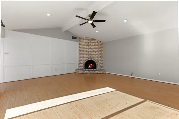 $222,000 | 36 Pinehurst Lane, Missouri City, TX 77459