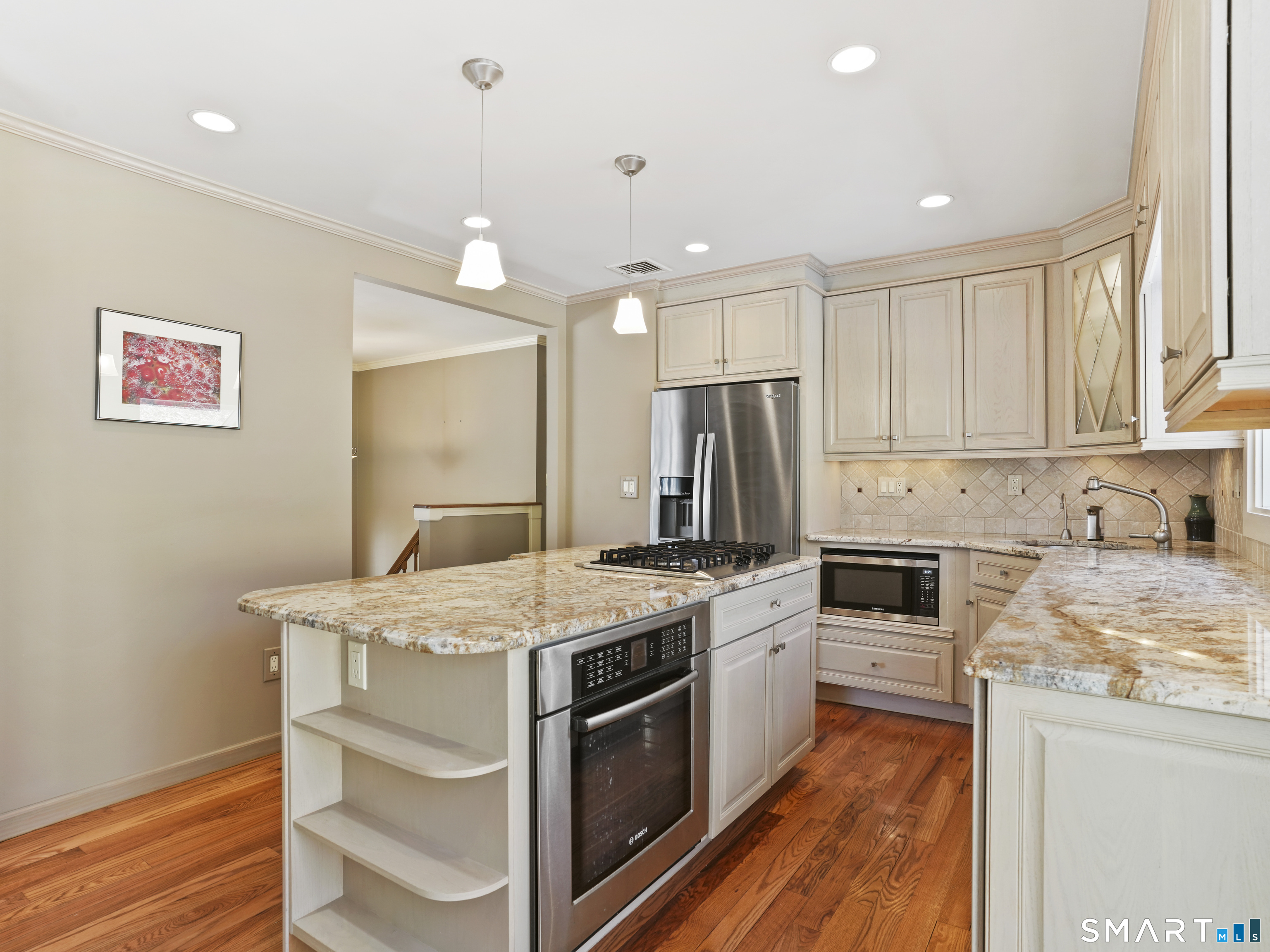 548 Howellton Road Orange, CT 06477 - Photo 13 of 37