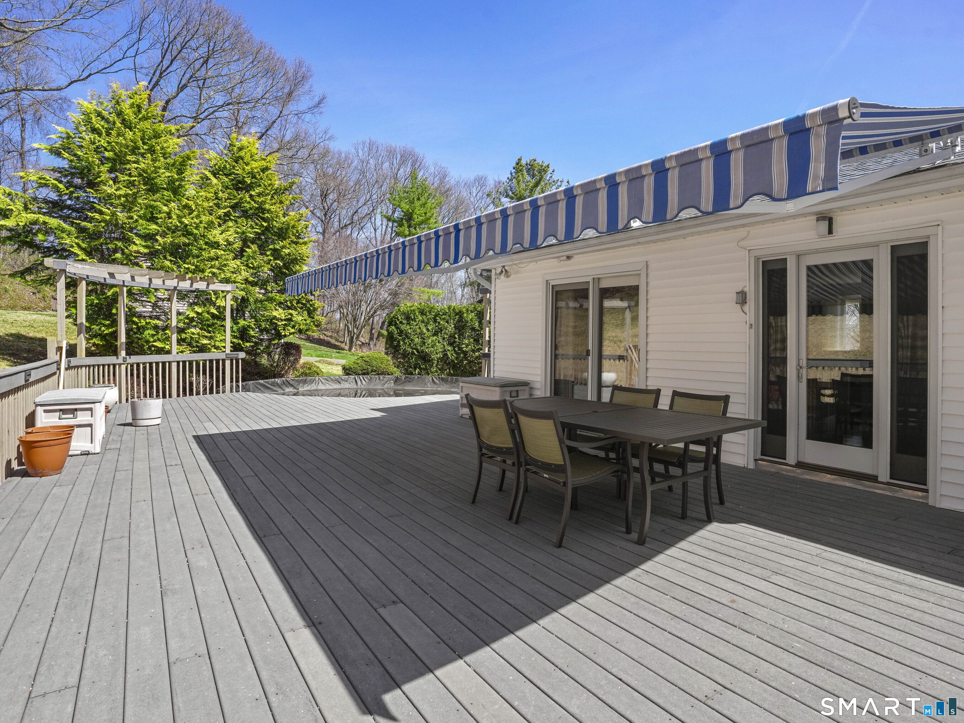 548 Howellton Road Orange, CT 06477 - Photo 26 of 37