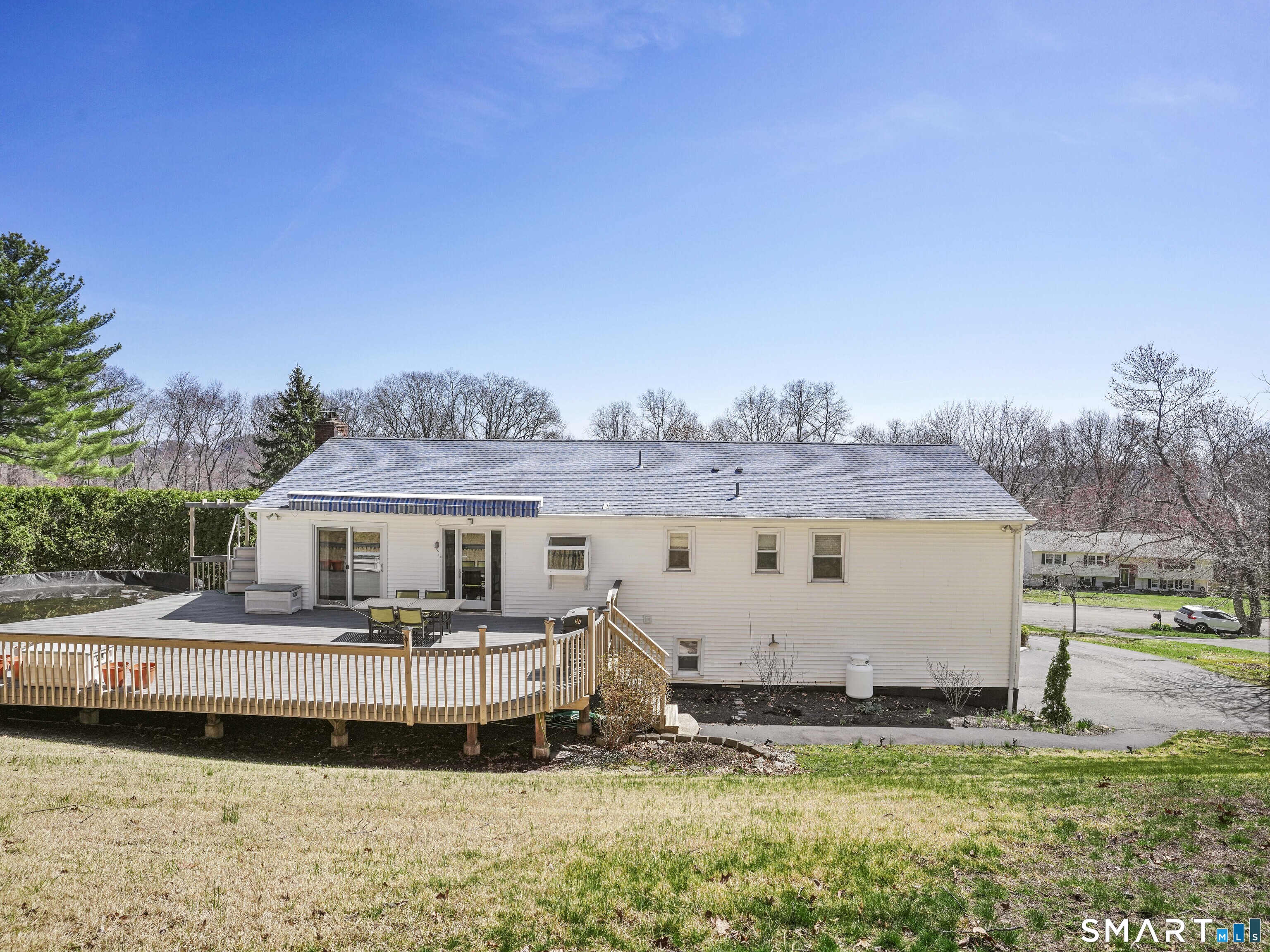 548 Howellton Road Orange, CT 06477 - Photo 31 of 37