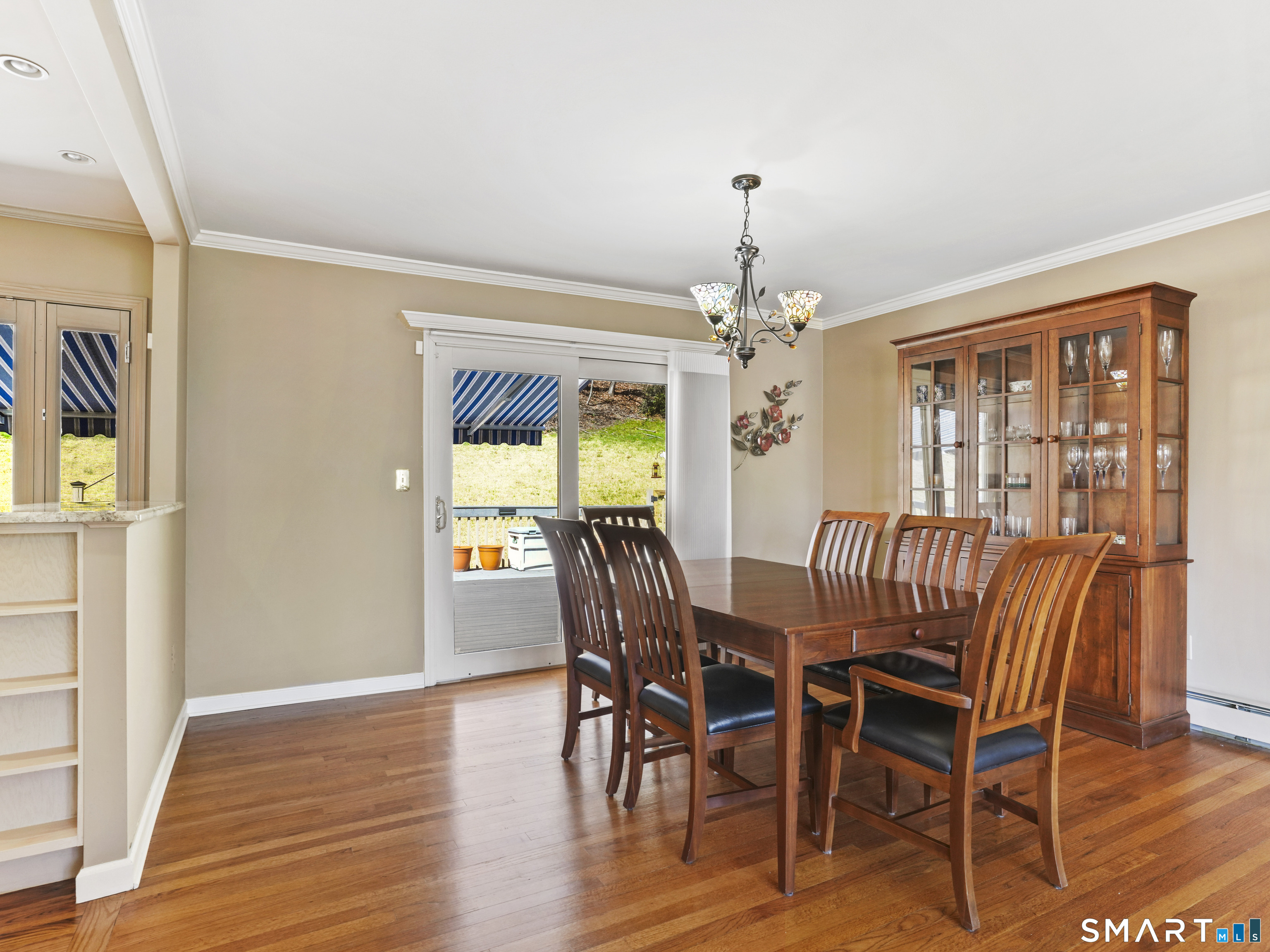 548 Howellton Road Orange, CT 06477 - Photo 8 of 37