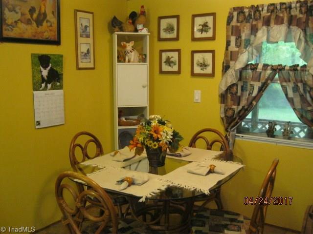 259 Emmanuel Church Road Asheboro, NC 27205 - Photo 5 of 13 Gallery Image 5