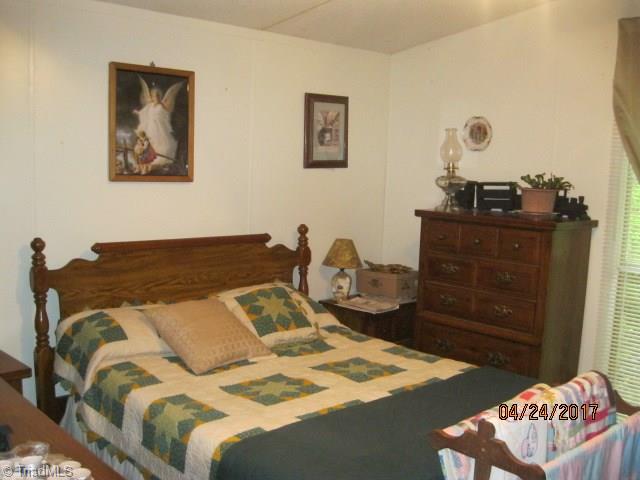 259 Emmanuel Church Road Asheboro, NC 27205 - Photo 8 of 13 Gallery Image 8