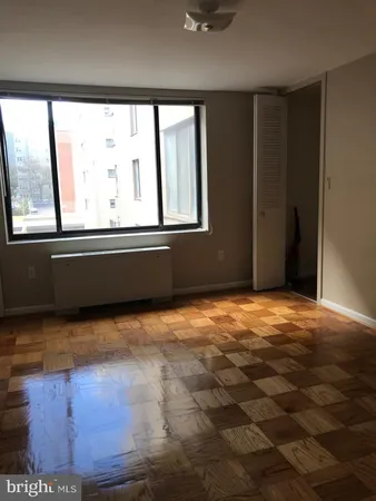 $2,600 | 522 21st Street Northwest, Unit 301, Washington, DC 20006