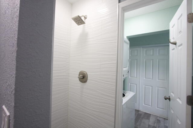 1141 Goldenrod Road, Unit 1143 Wellington, FL 33414 - Photo 11 of 36 IMG_7270