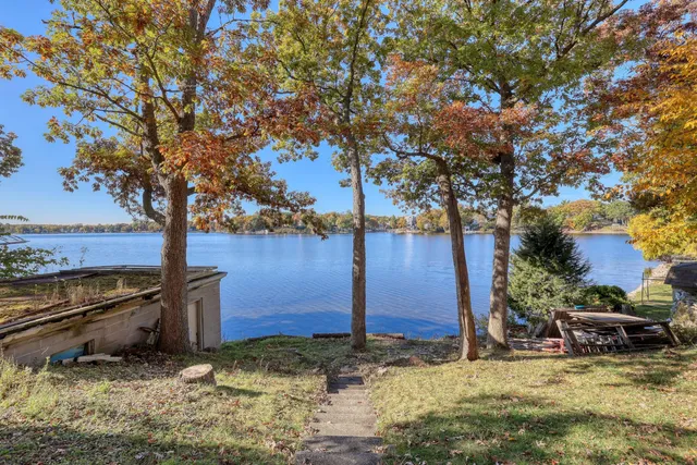 $1,350,000 | W339-n5333 Rd O, Merton, WI 53058